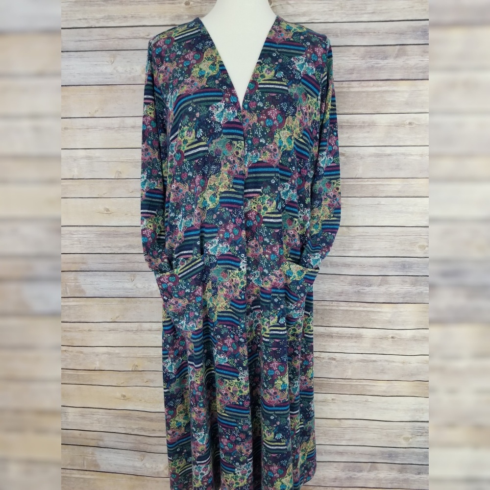 GORGEOUS Lularoe Large Floral 🌹 Rainbow 🌈 Sarah